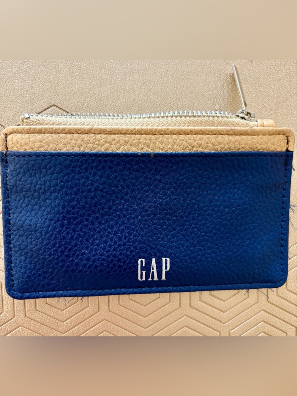 GAP Navy and Tan Pebbled Zip Wallet